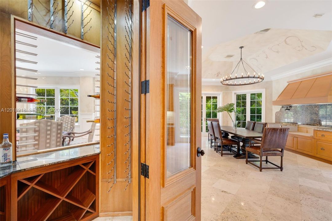 For Rent: $22,000 (5 beds, 5 baths, 5756 Square Feet)