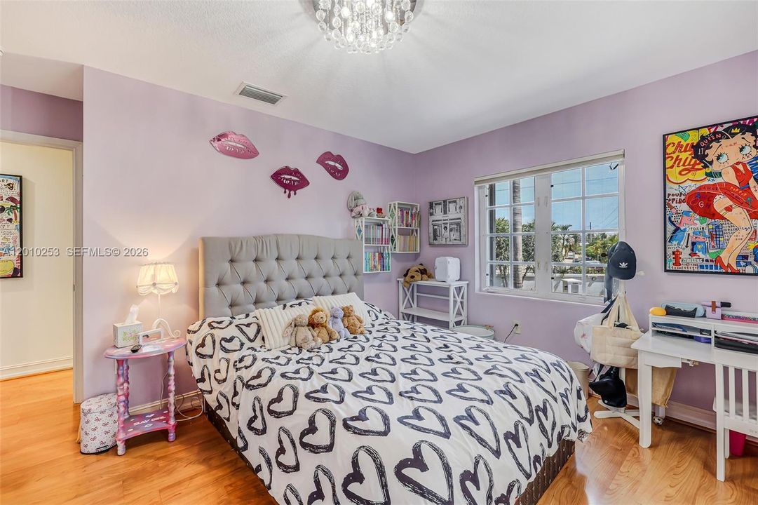 Active With Contract: $1,365,000 (4 beds, 2 baths, 2306 Square Feet)