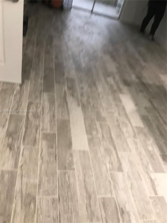 Activo con contrato: $249,900 (2 camas, 2 baños, 1113 Pies cuadrados)