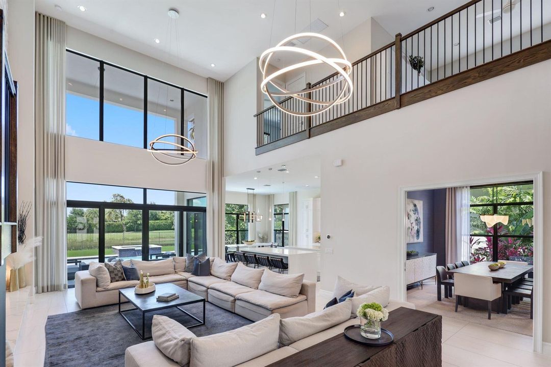 9275 Biaggio Road - 12.jpg-SMALL