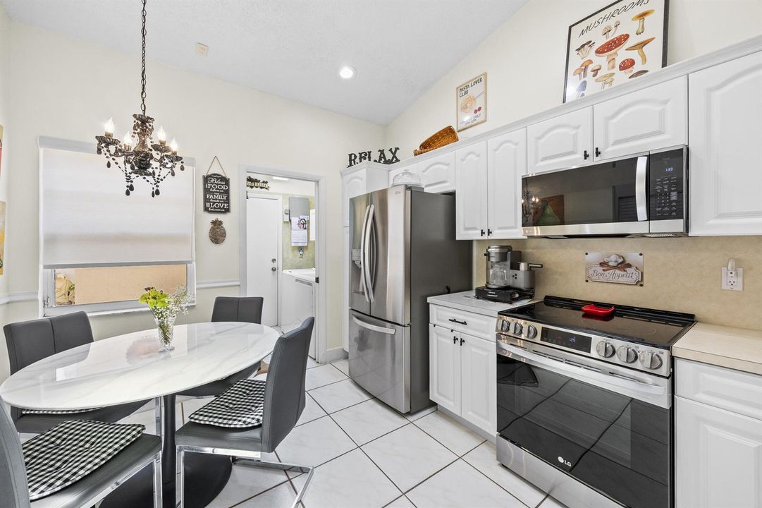 Eat in Kitchen