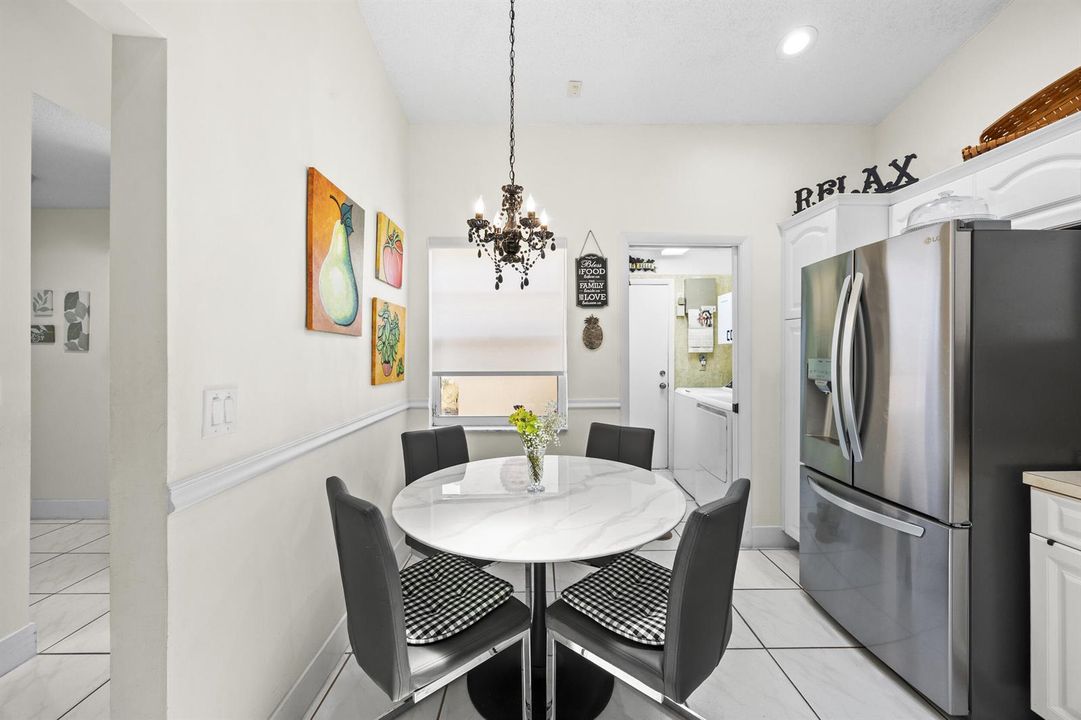 Eat in Kitchen