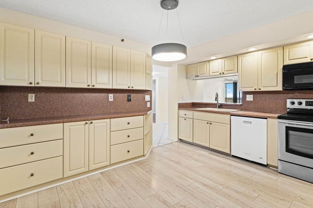 006-3420SouthOceanBoulevard-15U-Highland