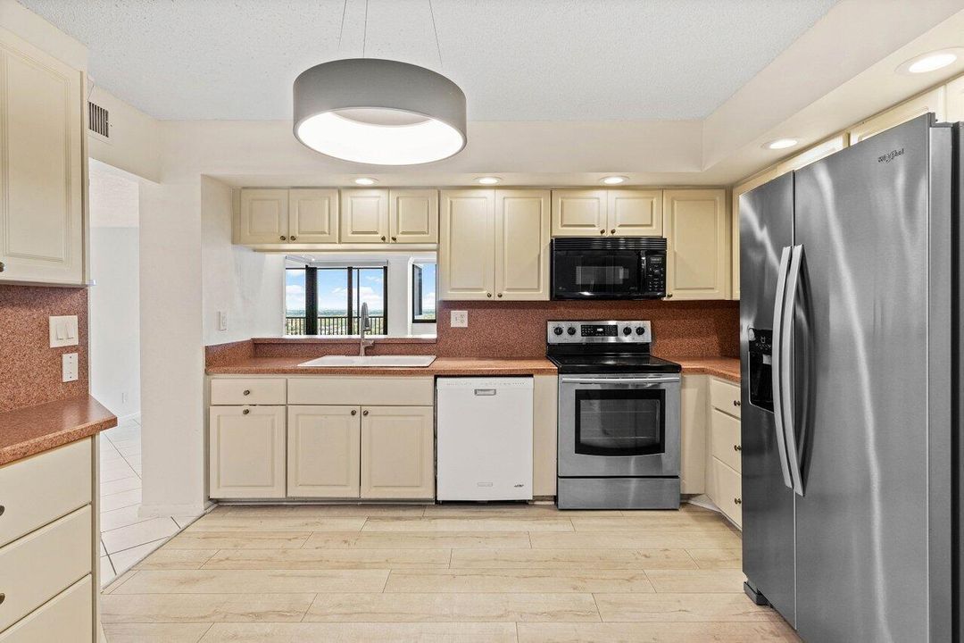 007-3420SouthOceanBoulevard-15U-Highland