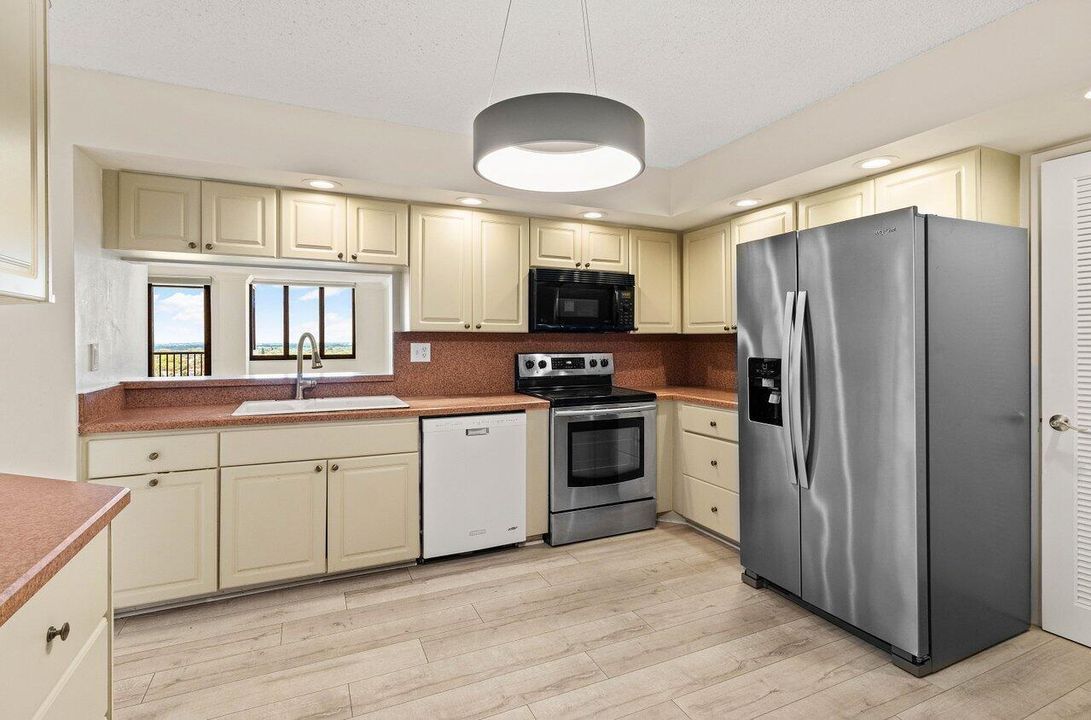 005-3420SouthOceanBoulevard-15U-Highland