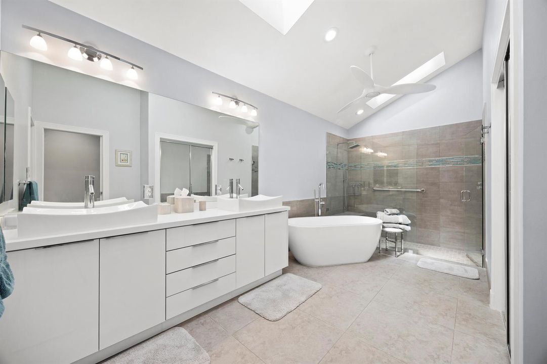 SLHG