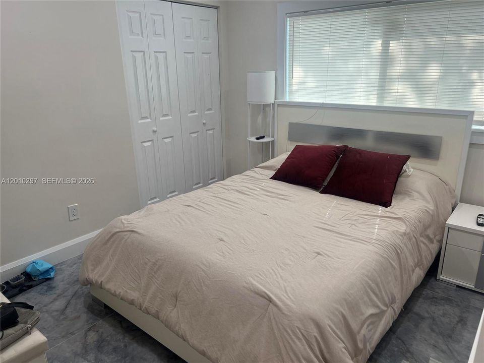 For Sale: $438,900 (3 beds, 2 baths, 1275 Square Feet)
