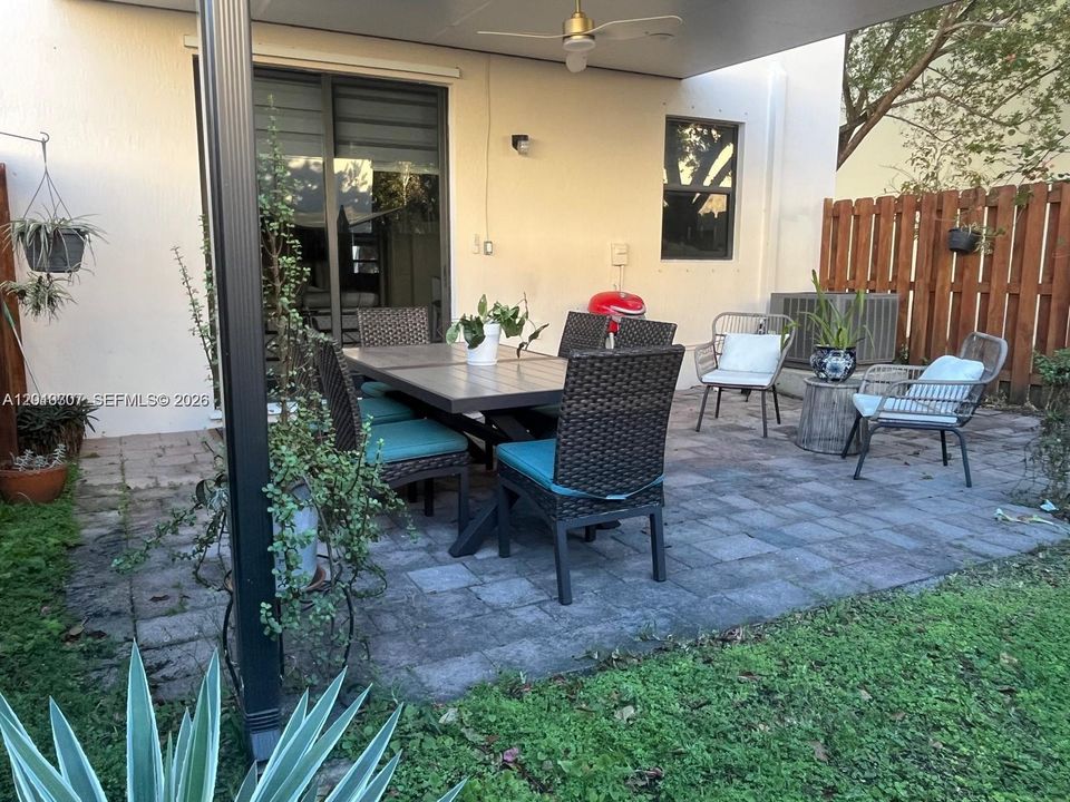 Active With Contract: $3,300 (4 beds, 3 baths, 1930 Square Feet)