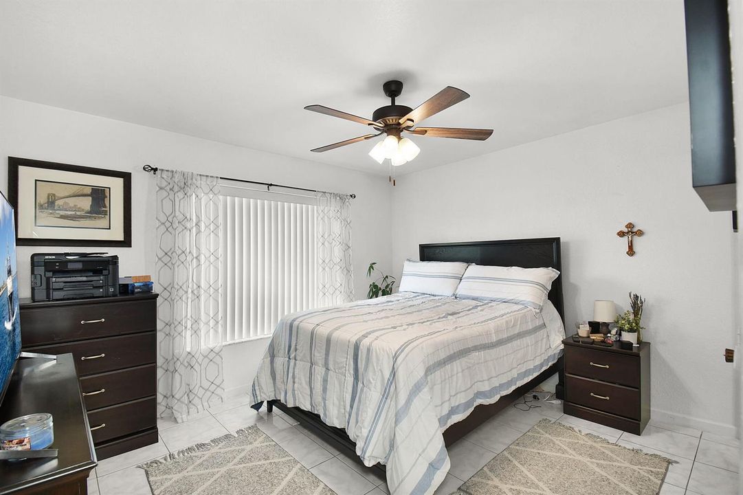 16-web-or-mls-500_9570
