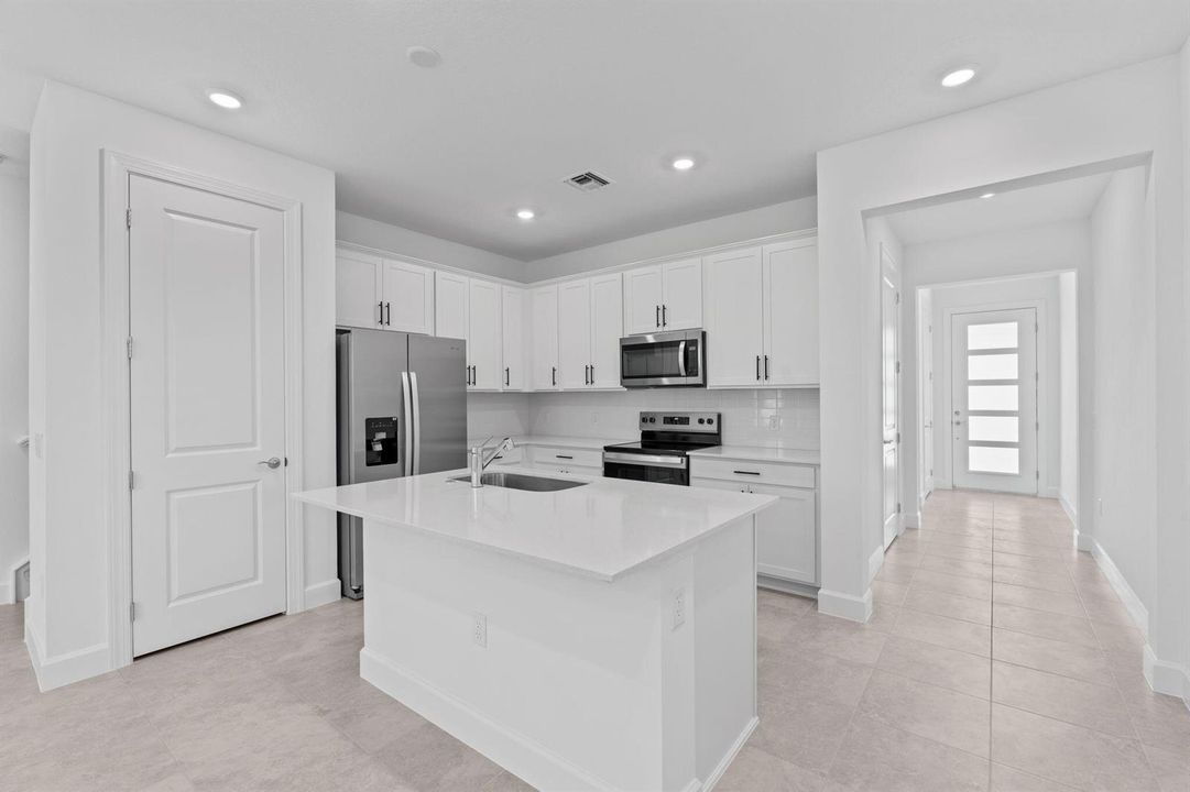 25-web-or-mls-A7403588