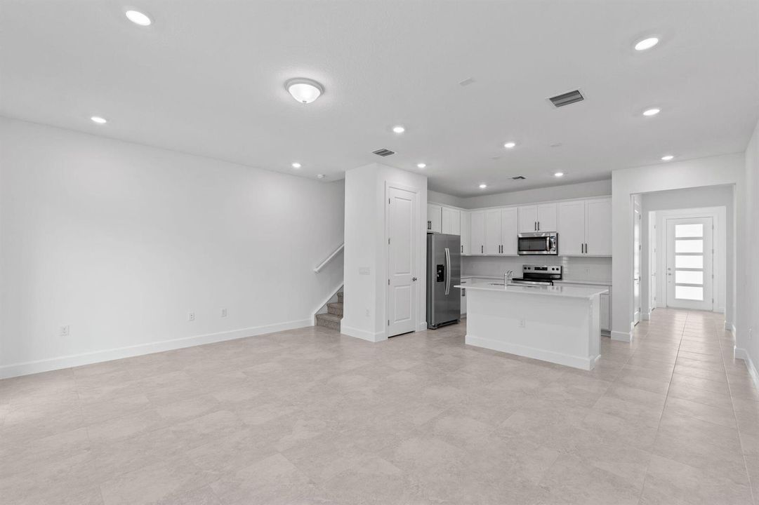 22-web-or-mls-A7403600