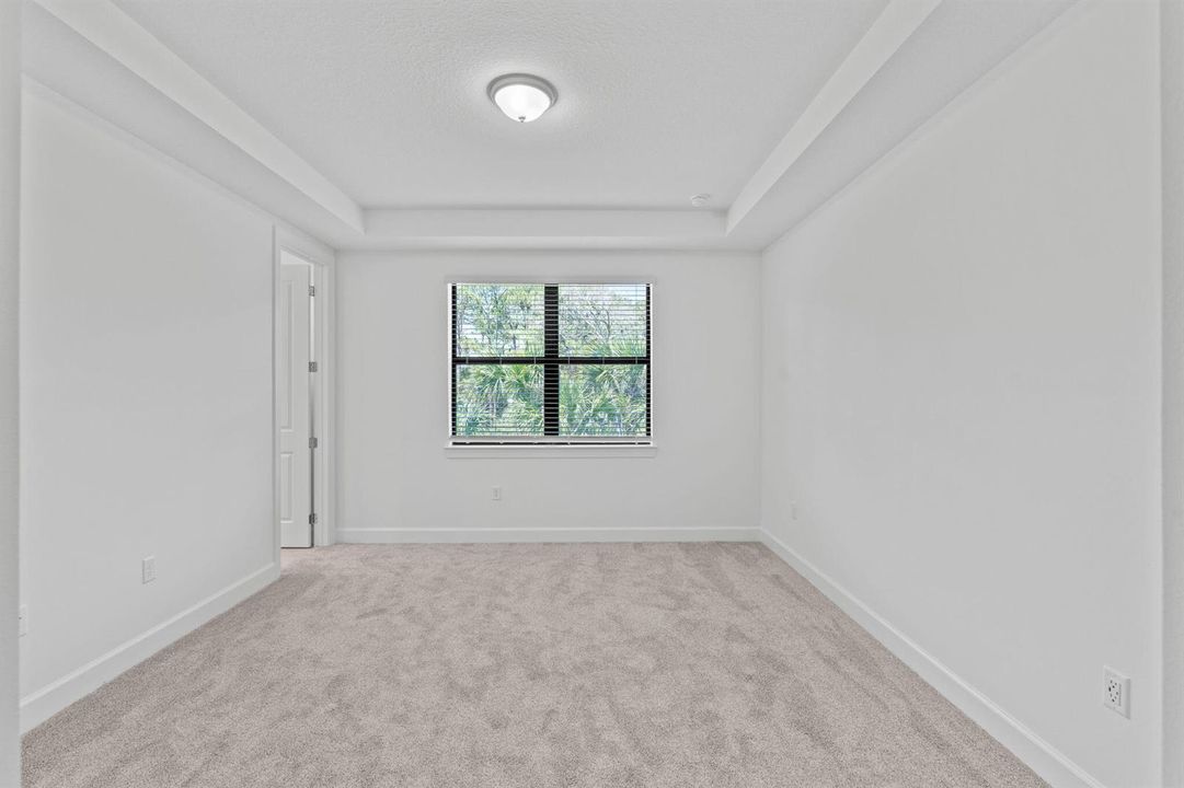 8-web-or-mls-A7403648