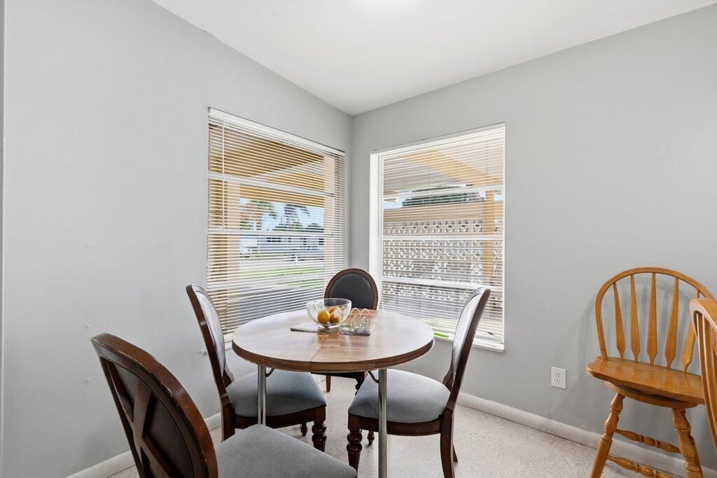 Breakfast Nook.jpeg-SMALL
