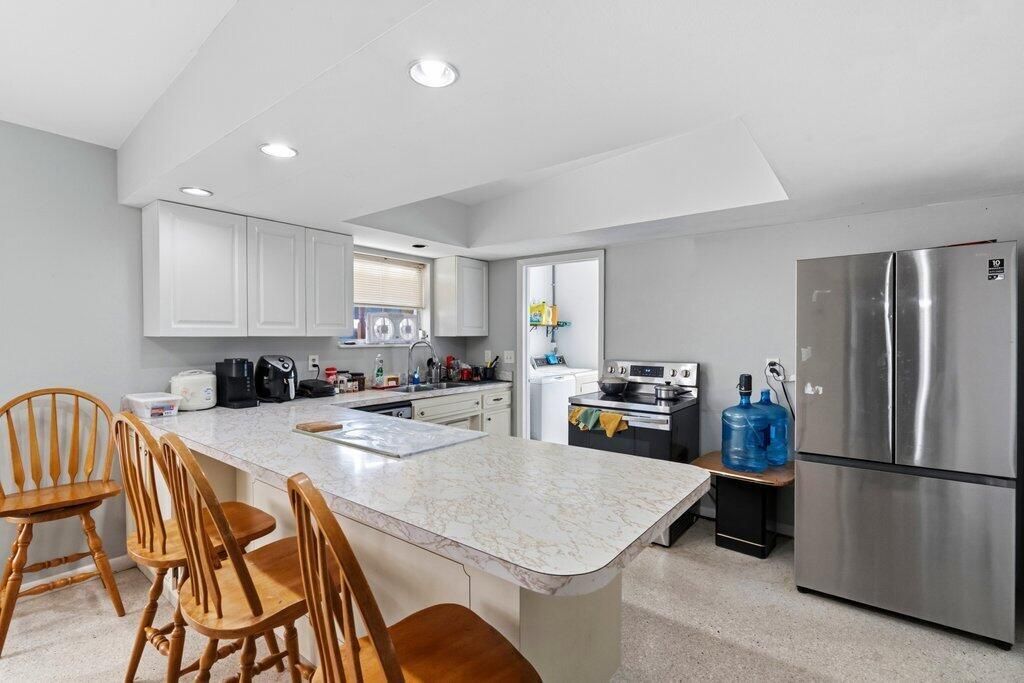 Kitchen.jpeg-SMALL