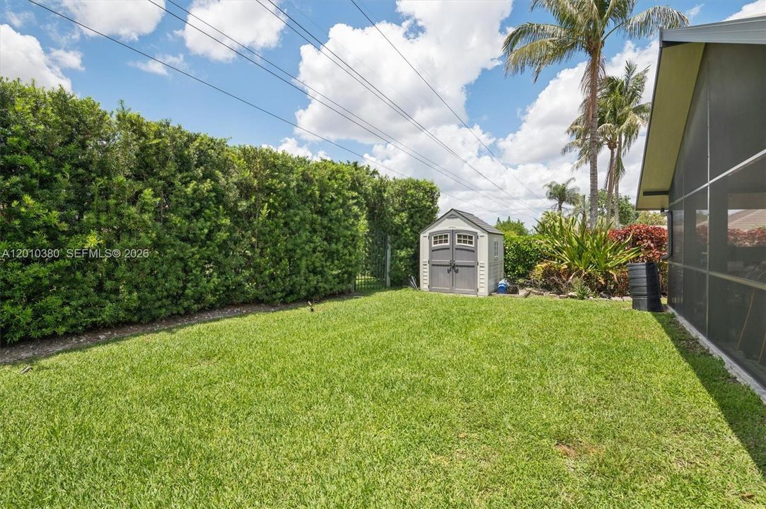 Activo con contrato: $875,000 (4 camas, 2 baños, 2154 Pies cuadrados)