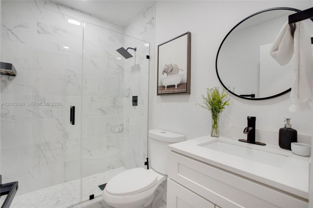 Office/Guest Bathroom-4