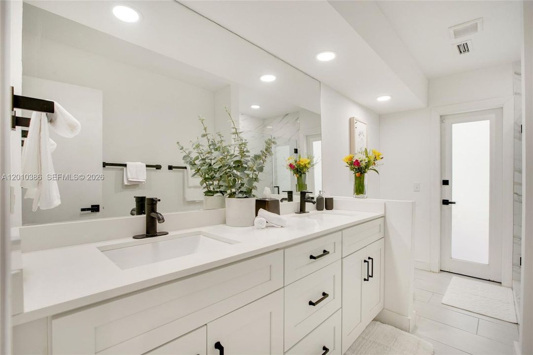 Bathroom-3