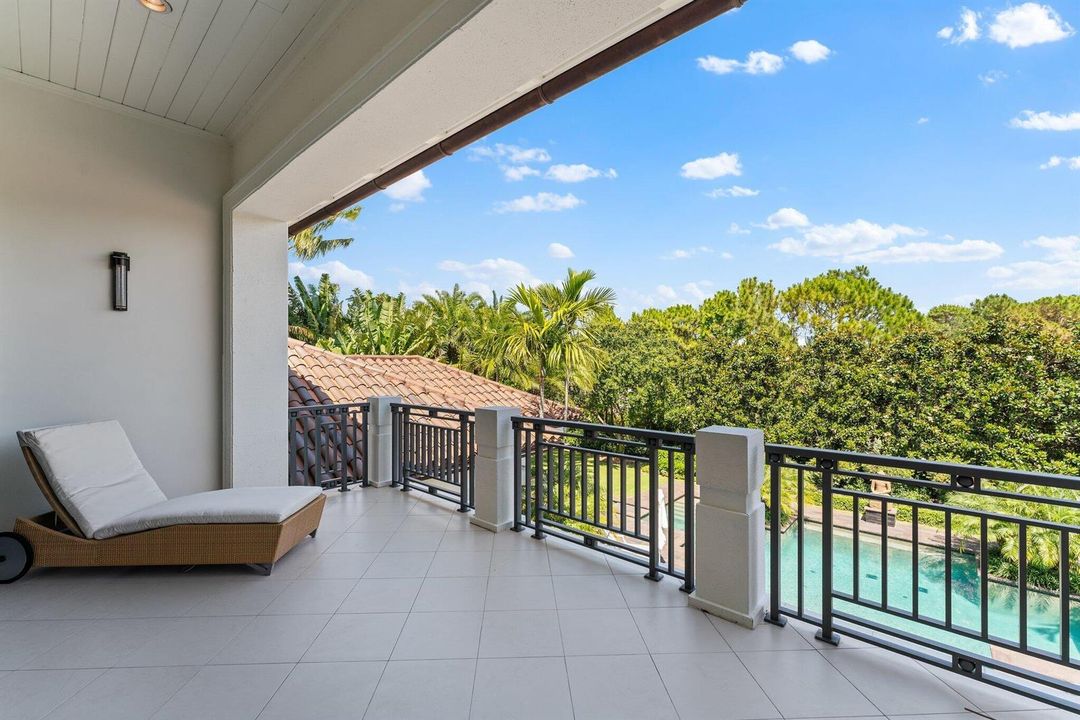 2nd FL Covered Balcony