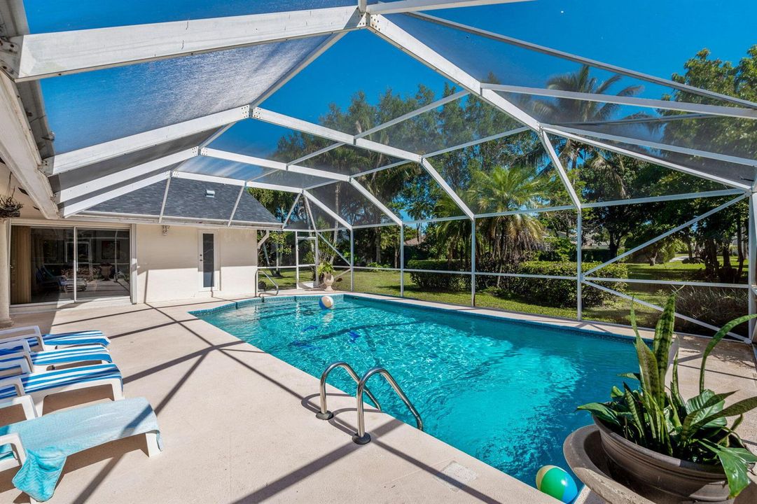 Pool 2