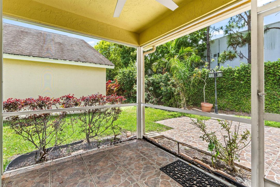 Screened Patio