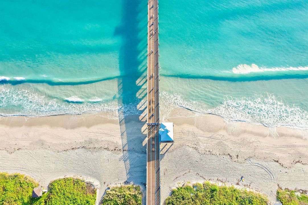 Nearby Juno Beach Pier Aerial
