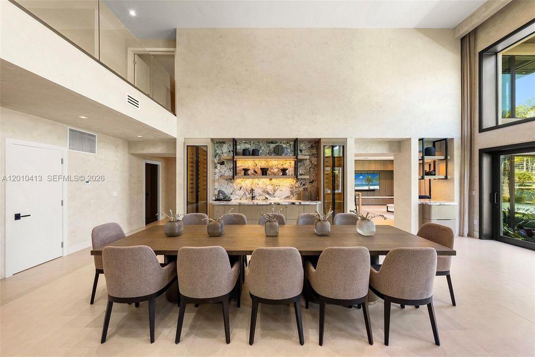 For Sale: $11,995,000 (6 beds, 8 baths, 6263 Square Feet)