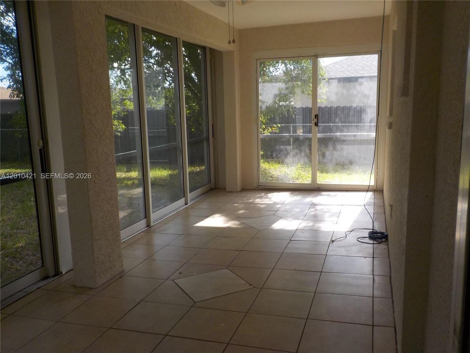 For Rent: $1,799 (3 beds, 2 baths, 0 Square Feet)