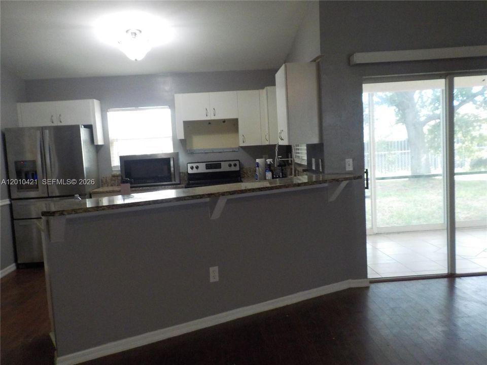 For Rent: $1,799 (3 beds, 2 baths, 0 Square Feet)