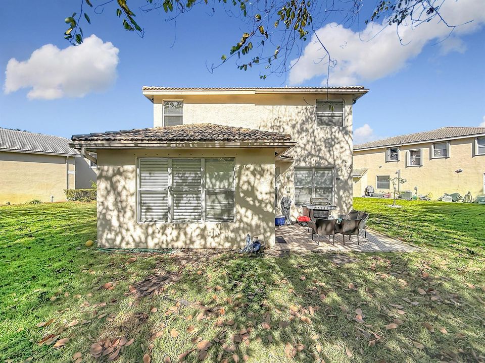 16101 SW 27th Street-46