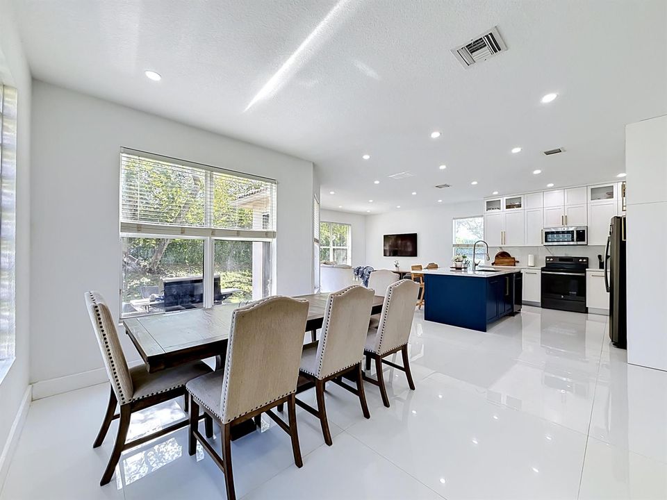 16101 SW 27th Street-17