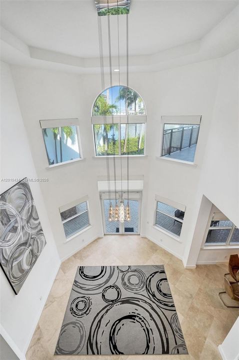 For Rent: $20,000 (5 beds, 4 baths, 4138 Square Feet)