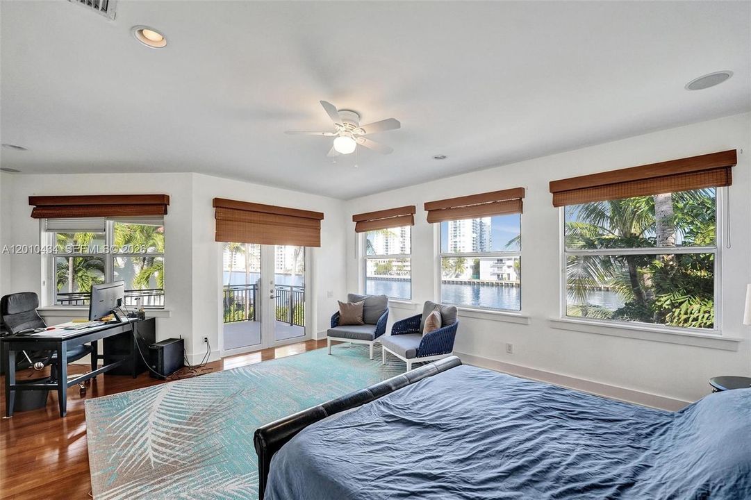 For Rent: $20,000 (5 beds, 4 baths, 4138 Square Feet)