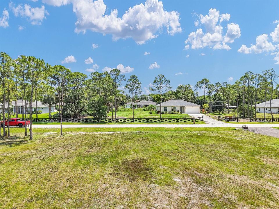 17145 71st Ln N, Loxahatchee - 19