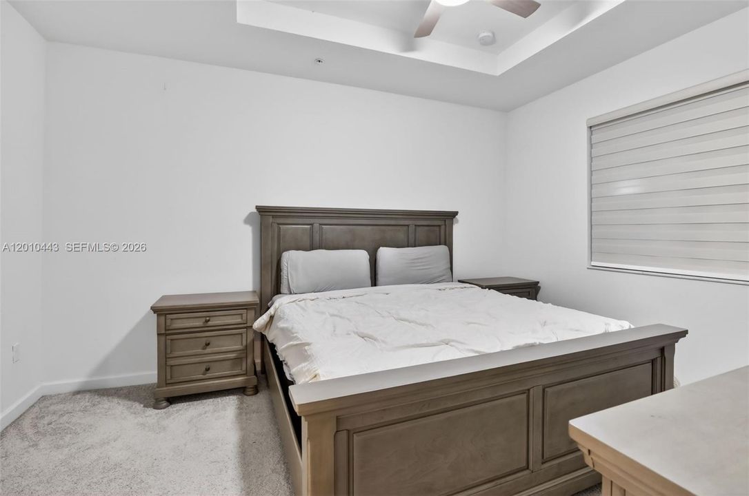 For Sale: $469,900 (3 beds, 2 baths, 1636 Square Feet)