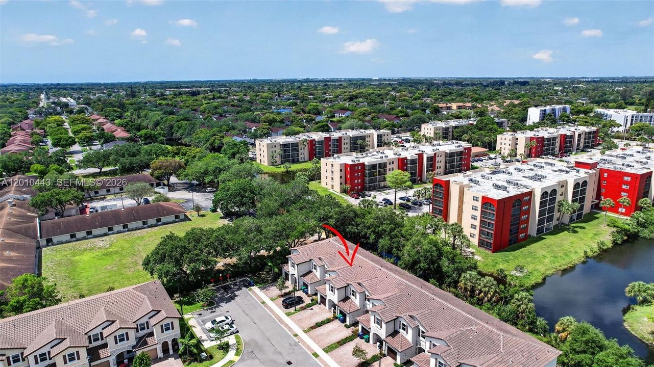 For Sale: $469,900 (3 beds, 2 baths, 1636 Square Feet)