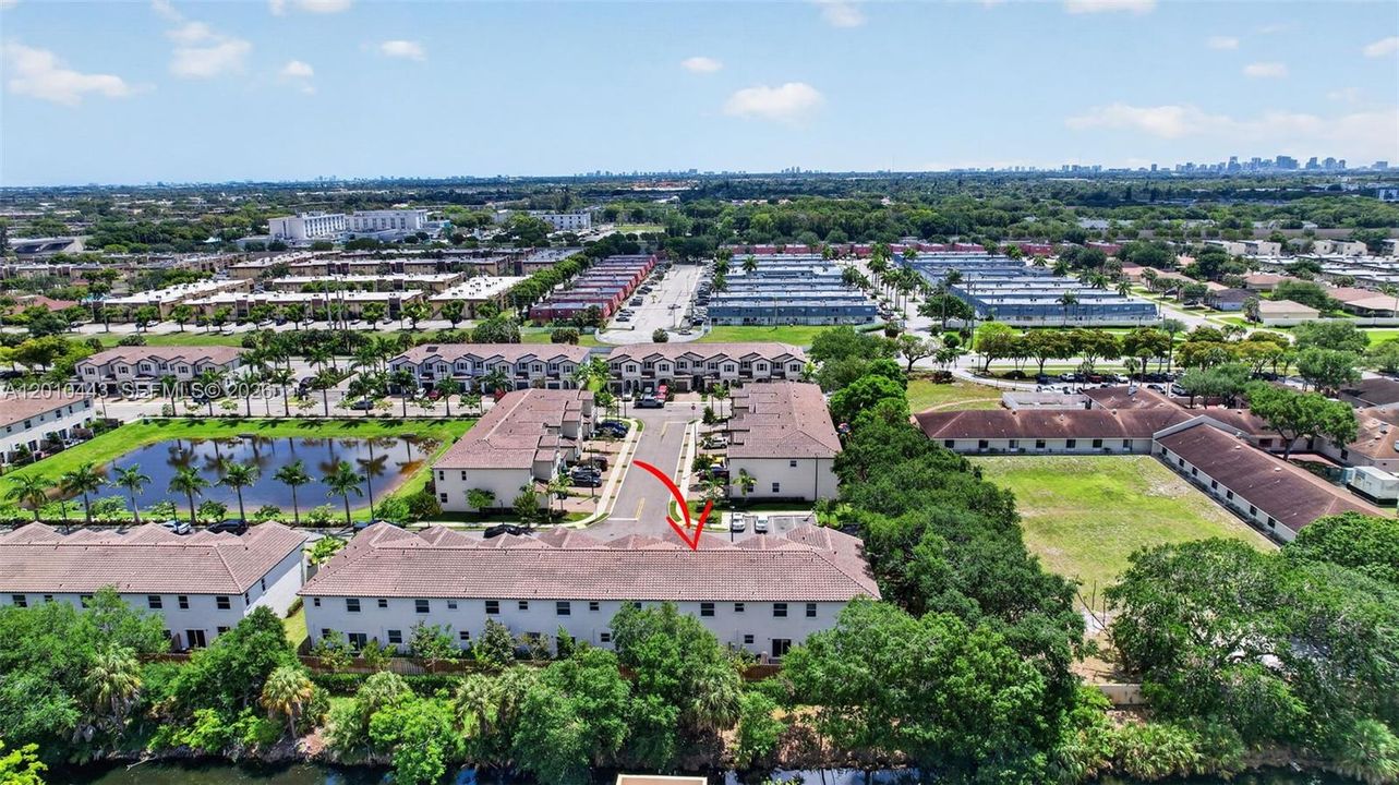 For Sale: $469,900 (3 beds, 2 baths, 1636 Square Feet)