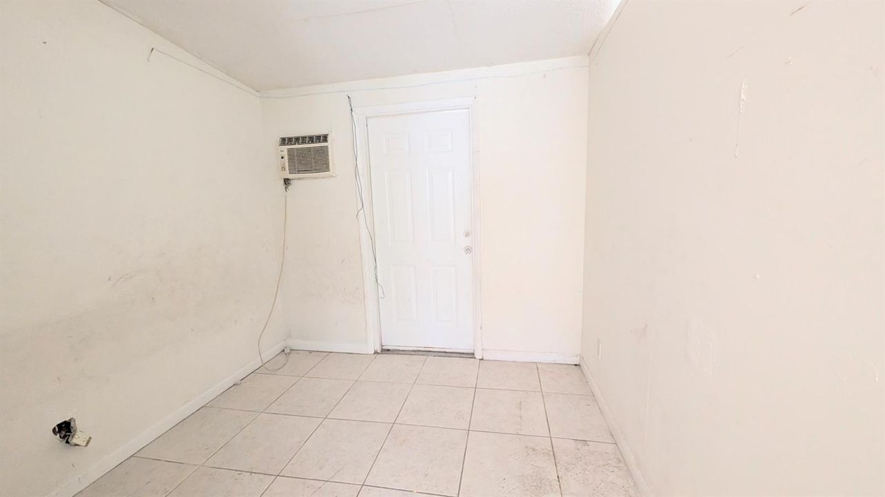 PXL_20260429_142912194.MP