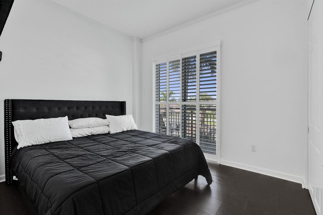 Second bedroom