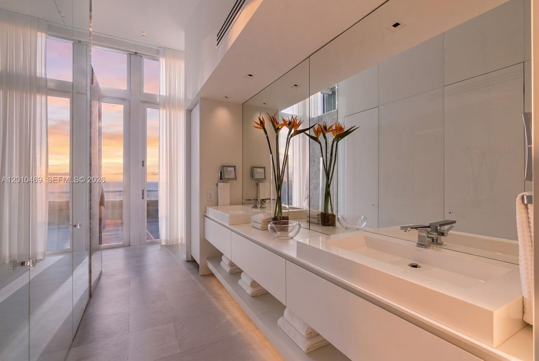 For Sale: $24,990,000 (5 beds, 6 baths, 5868 Square Feet)