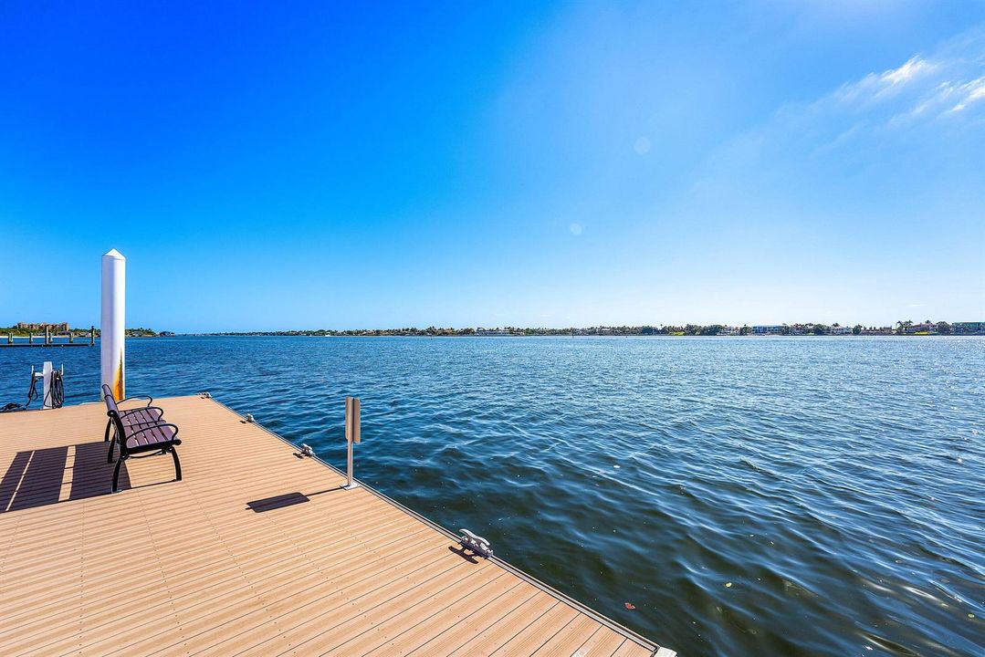 Dock