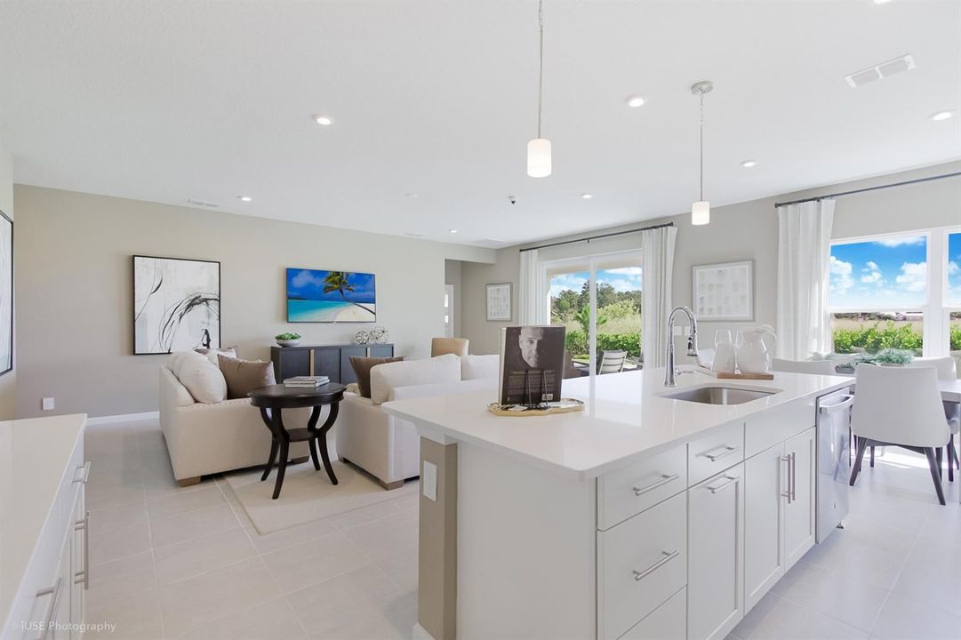 Living area and island