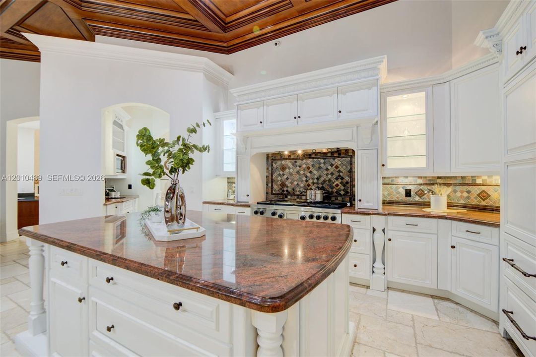 For Sale: $4,999,999 (6 beds, 6 baths, 6258 Square Feet)