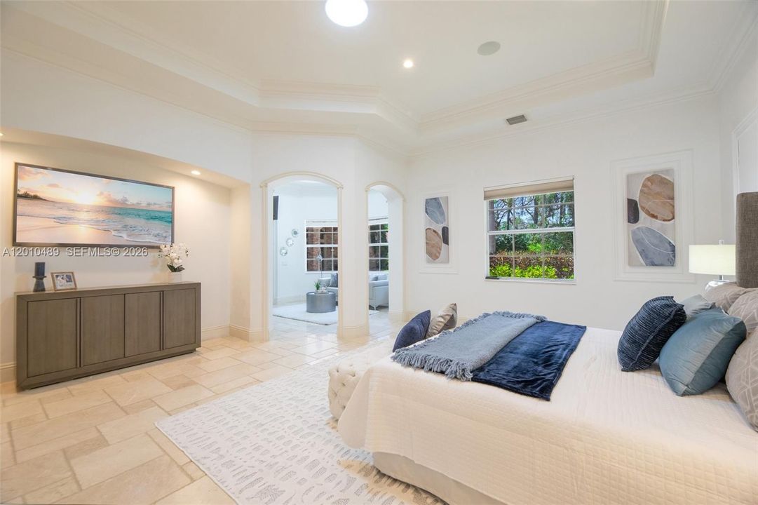 For Sale: $4,999,999 (6 beds, 6 baths, 6258 Square Feet)