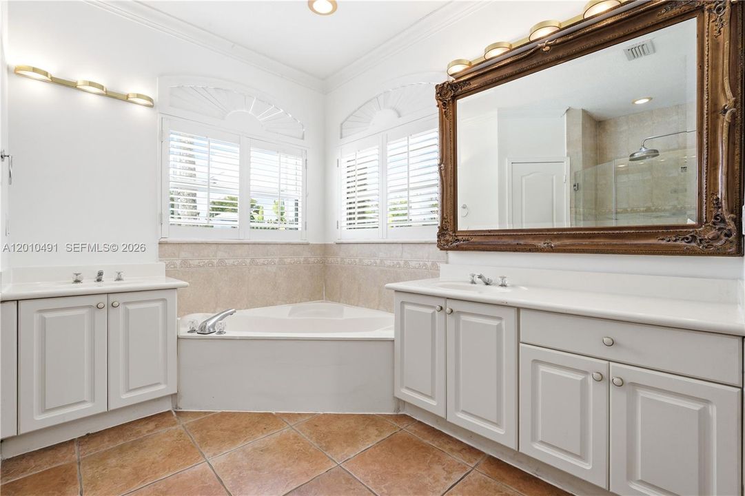 В аренду: $4,950 (4 спален, 3 ванн, 2902 Квадратных фут)