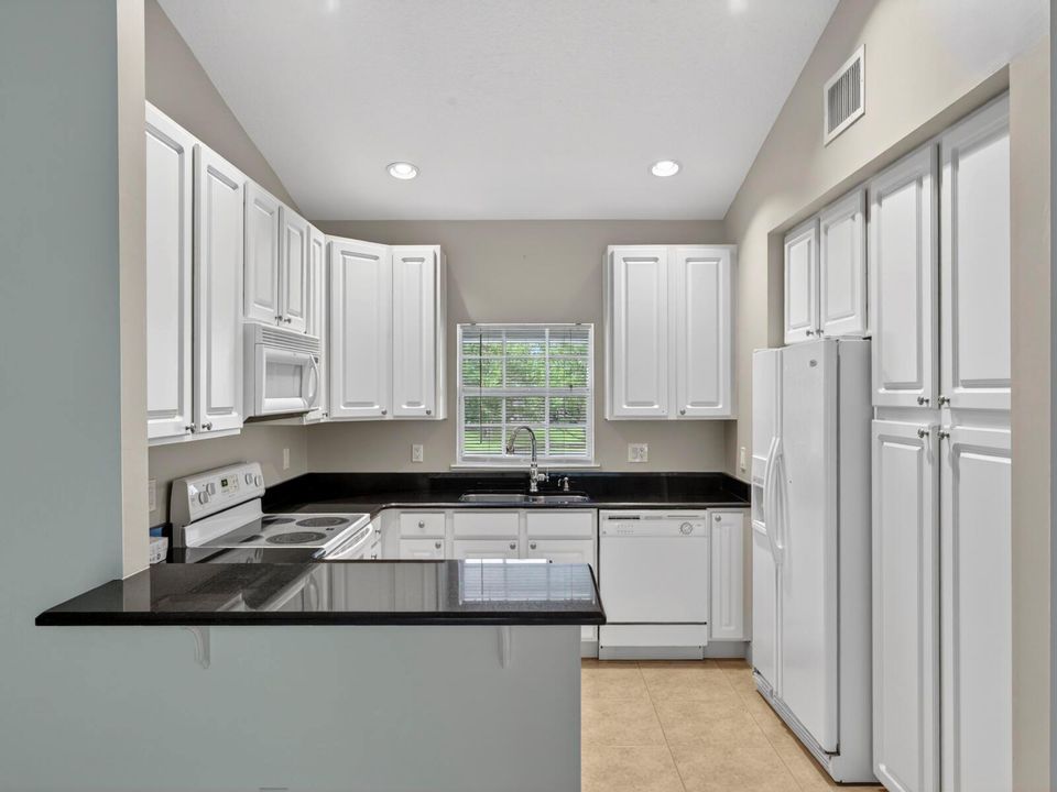 1373 32nd Ave (7 of 37)