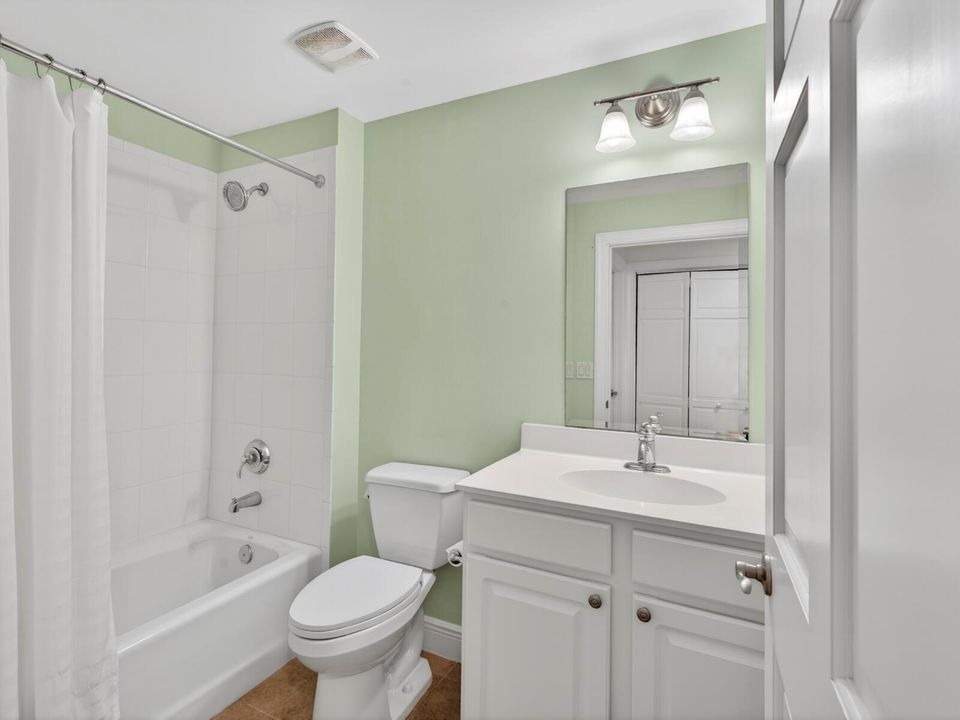 1373 32nd Ave (22 of 37)