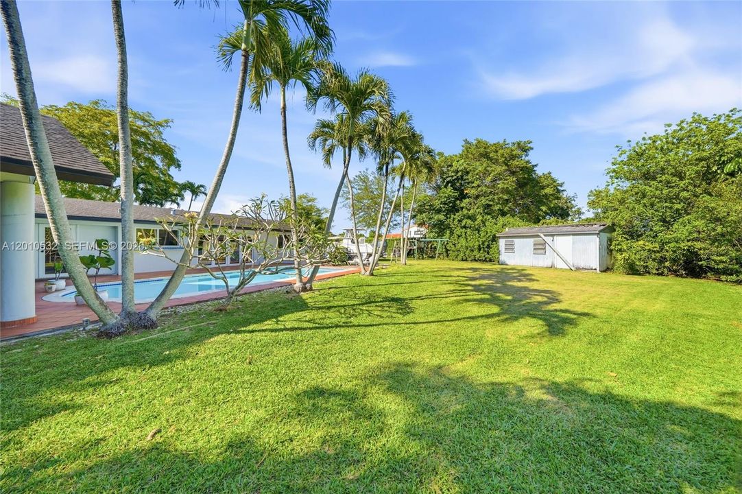Activo con contrato: $1,195,000 (4 camas, 2 baños, 2590 Pies cuadrados)