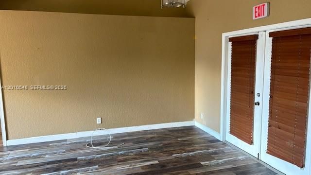 For Rent: $3,000 (3 beds, 2 baths, 1446 Square Feet)