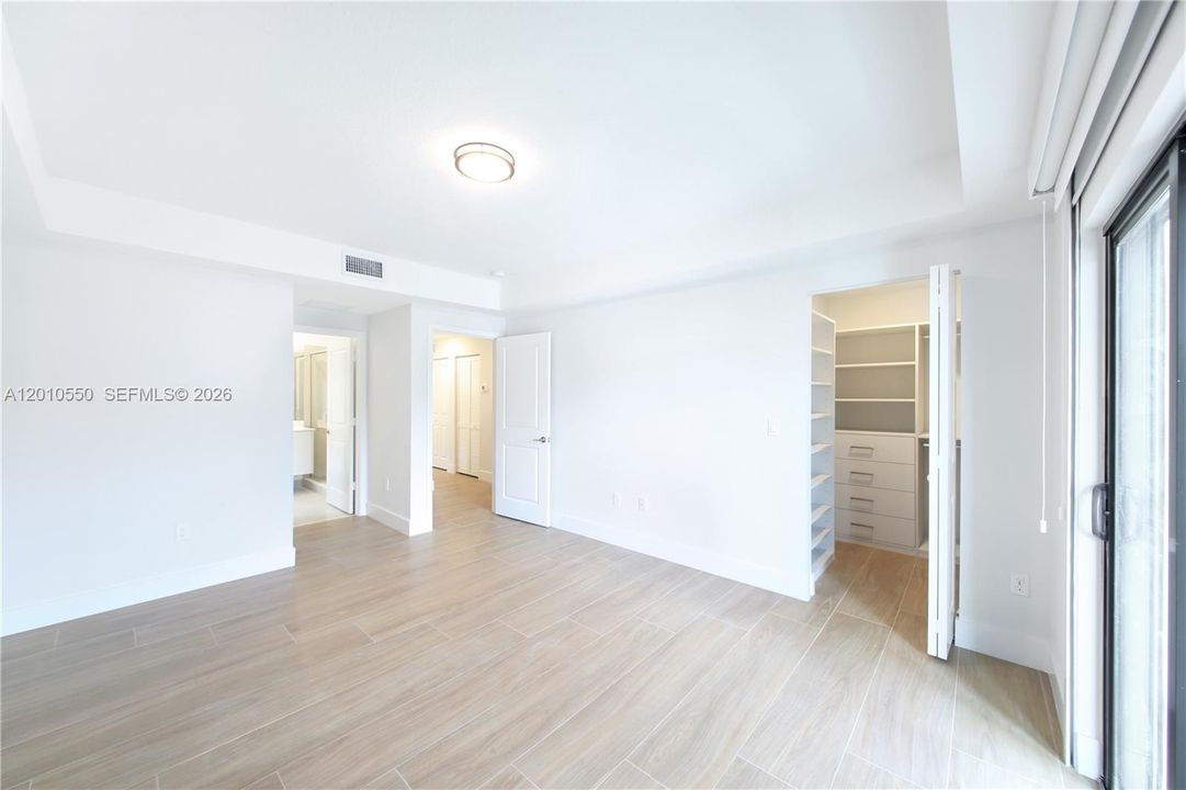 В аренду: $5,200 (3 спален, 2 ванн, 2878 Квадратных фут)