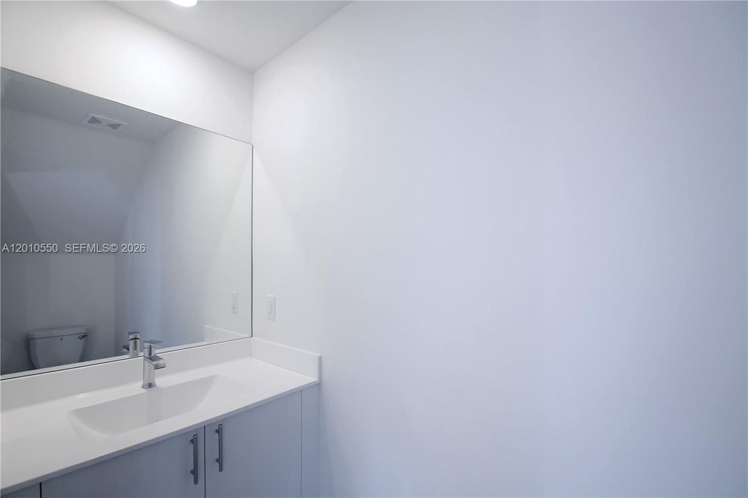 В аренду: $5,200 (3 спален, 2 ванн, 2878 Квадратных фут)